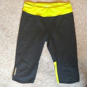 Brooks Cropped Running Pants